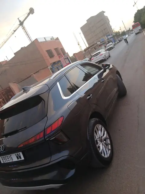 Audi Q5 — Luxusauto mieten Essaouira