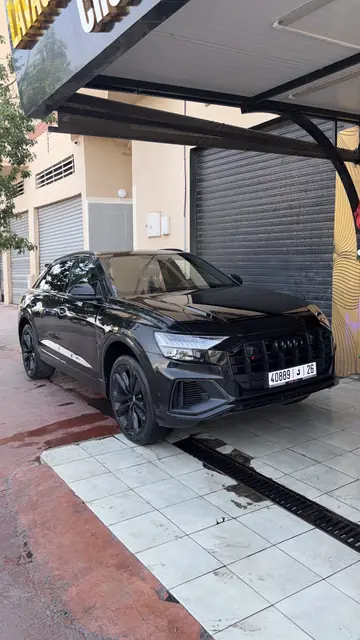 Audi Q5 — Luxusauto mieten Essaouira