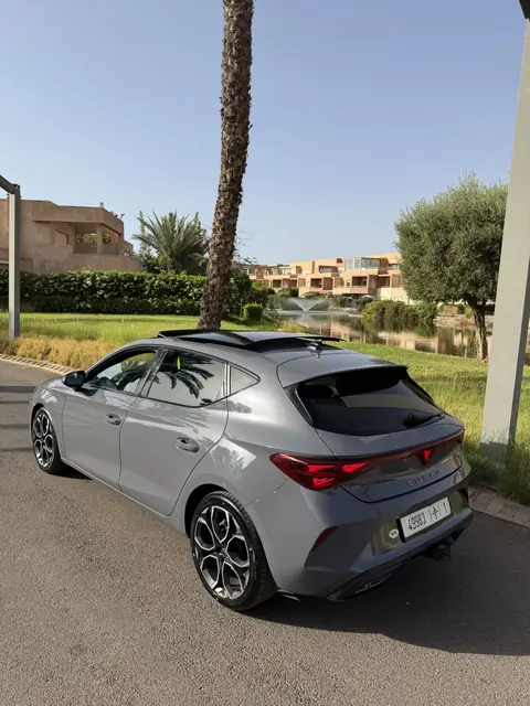 Cupra Leon — Luxusauto mieten Essaouira
