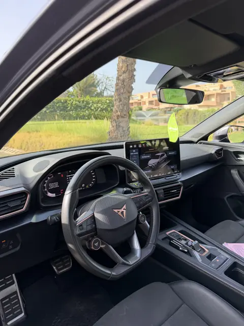 Cupra Leon — Luxusauto mieten Essaouira