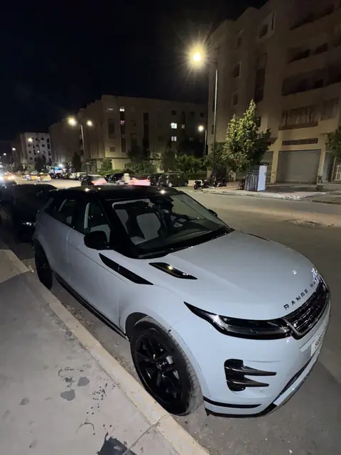Range Rover Evoque — Luxusauto mieten Essaouira