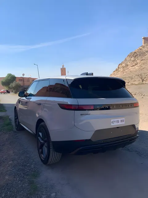 Range Rover Sport — Luxusauto mieten Essaouira