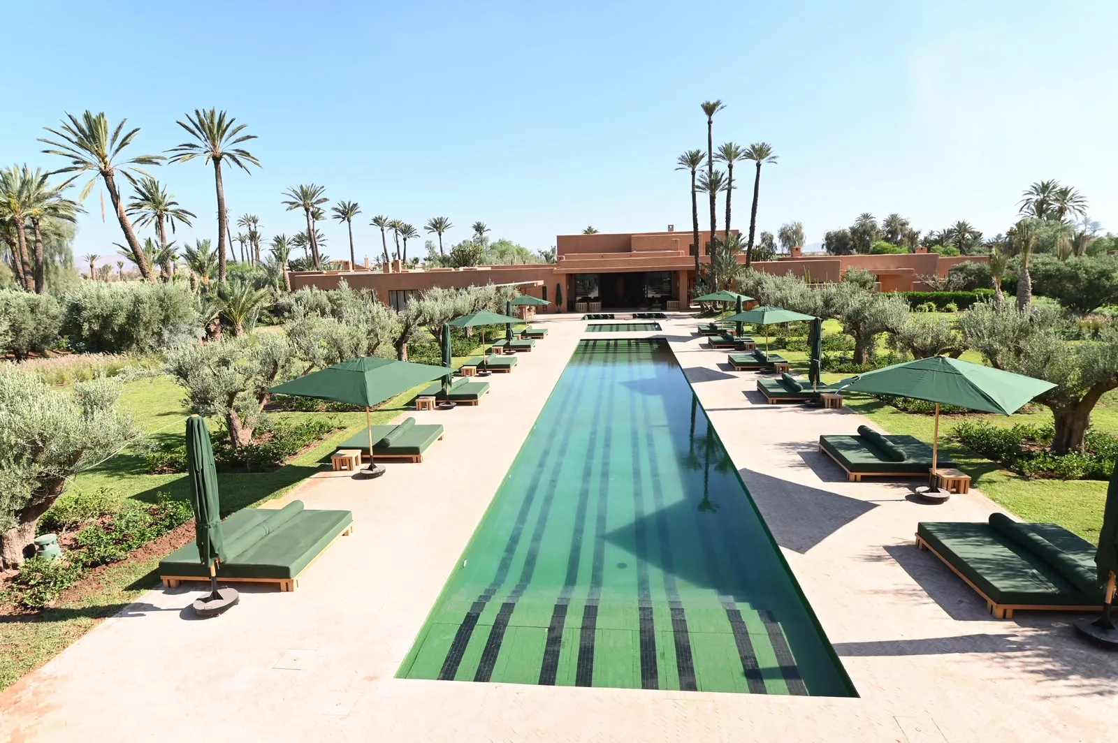 Palmeraie villa with a long pool